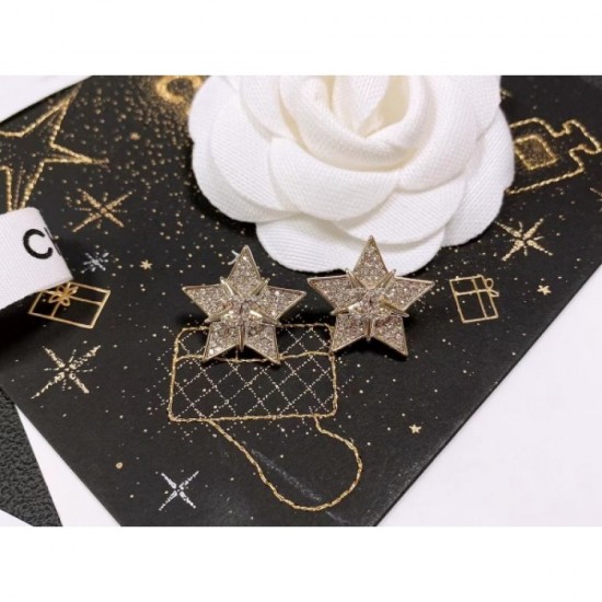 Enjoy casual fashion Earrings 2023SS CHANEL Chanel Enjoy casual fashion Earrings 2023SS CHANEL Chanel